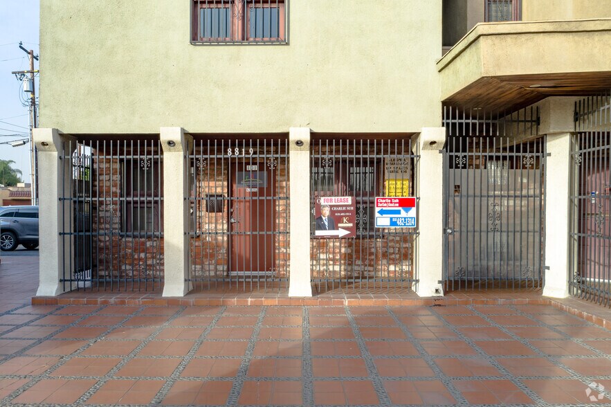 More Photos Of 8819 Whittier Blvd, Pico Rivera Loft Creative Space For Lease