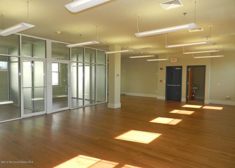 More Photos Of 34 Broad St, Red Bank Office For Lease