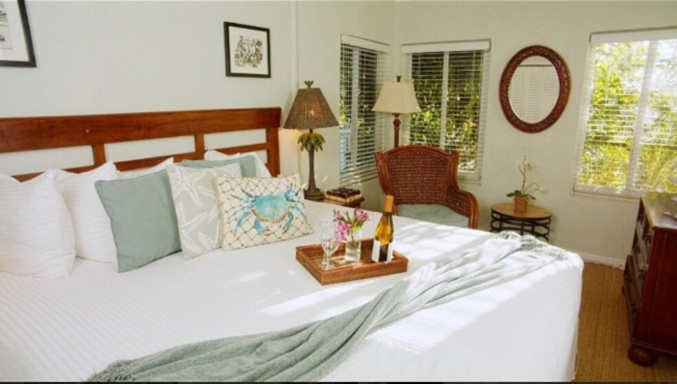 More Photos Of 198 Harborview Dr, Tavernier Hotel For Sale