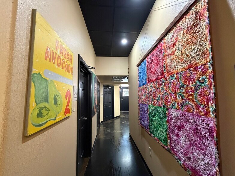 More Photos Of 615 Mena St, Mena Restaurant For Sale