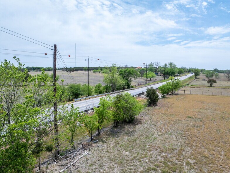 More Photos Of 409 Franks Rd, New Braunfels Land For Sale