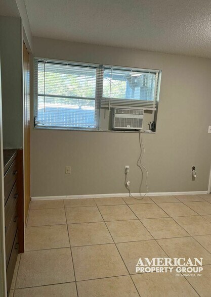 More Photos Of 2619 45th Ave W, Bradenton Apartments For Sale