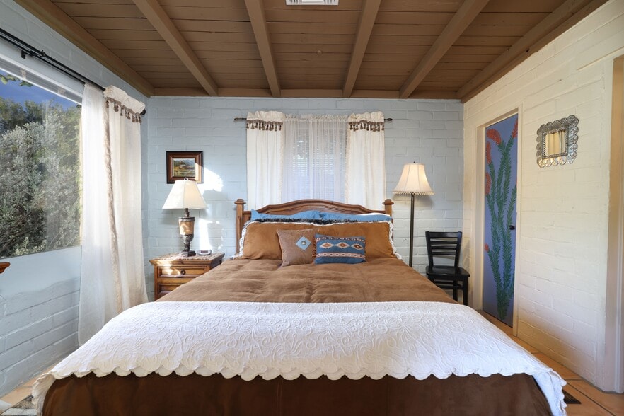 More Photos Of 1401 N Camino Cordon Rd, Tucson Apartments For Sale