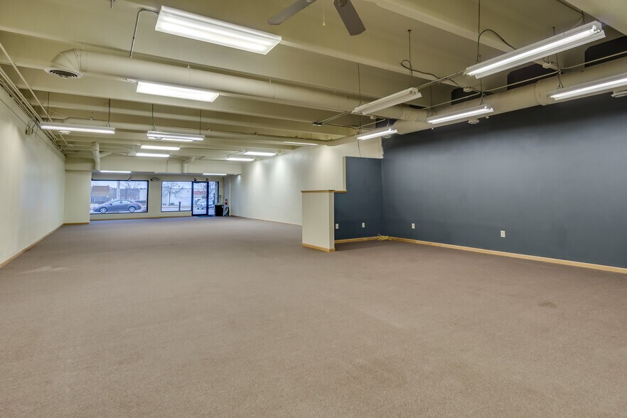 More Photos Of 2734-2751 London Rd, Eau Claire Storefront Retail Office For Sale