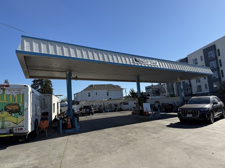 More Photos Of 3314 San Pablo Ave, Oakland Parking Lot For Sale