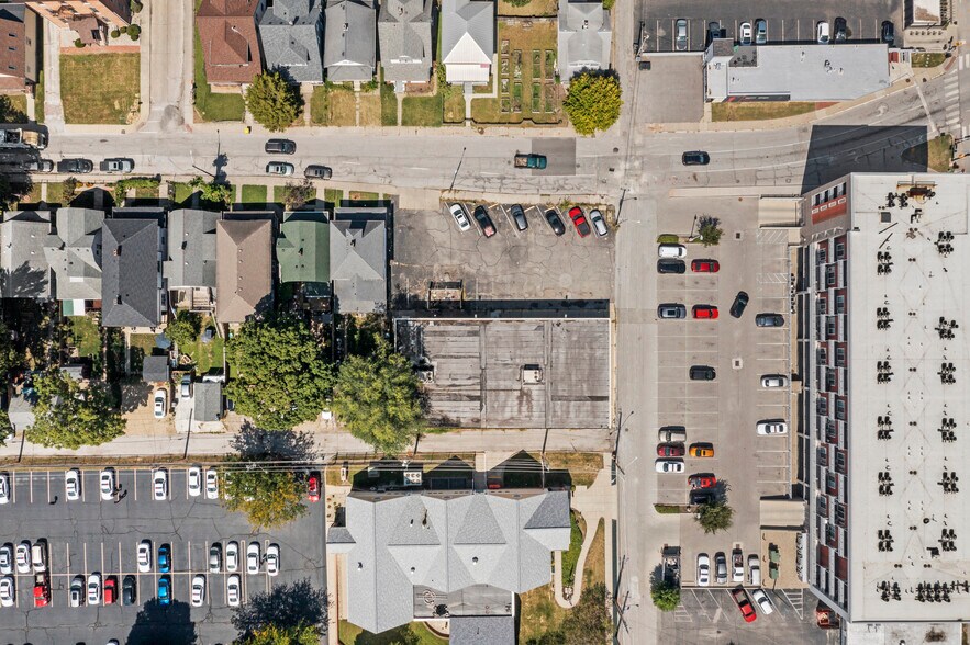 More Photos Of 1017 E Morris St, Indianapolis Freestanding For Lease