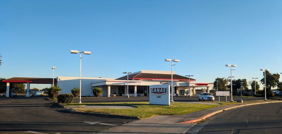 Primary Photo Of 3190 Auto Center Cir, Stockton Auto Dealership For Lease