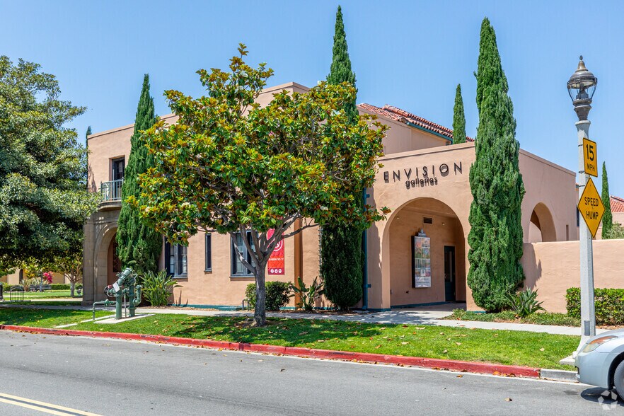 More Photos Of 2820 Historic Decatur Rd, San Diego Unknown For Lease