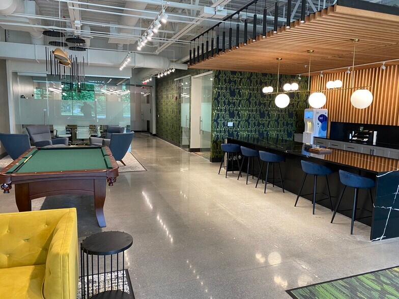 More Photos Of 1515 Central Pky, Eagan Medical For Lease