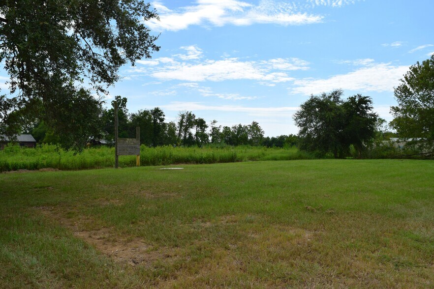 More Photos Of Bailey & McLean Rd., Pearland Land For Sale