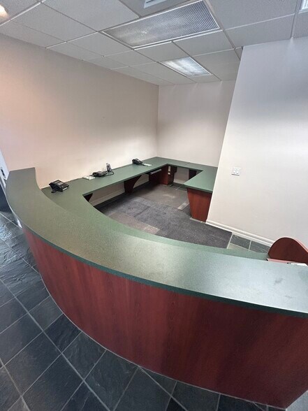 More Photos Of 4707 Enterprise Ave, Naples Loft Creative Space For Lease