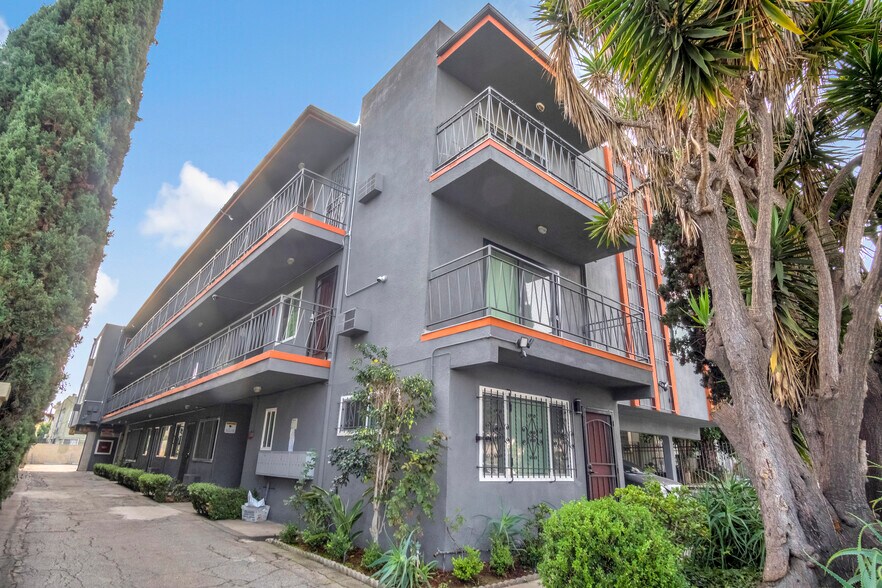 More Photos Of 1232 S Bronson Ave, Los Angeles Apartments For Sale