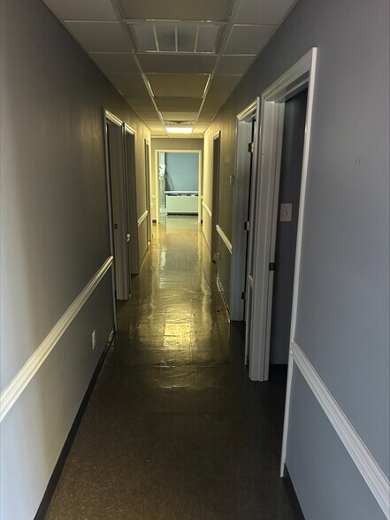 More Photos Of 420 Owen Dr, Fayetteville Medical For Lease