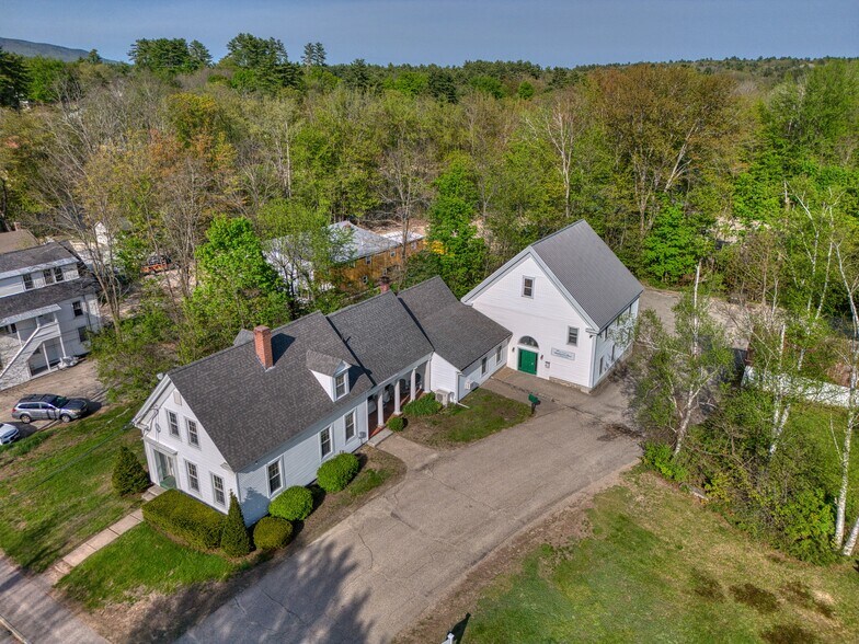 More Photos Of 87 Washington St, Conway Office For Sale