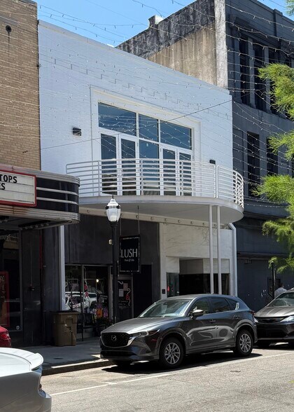 Primary Photo Of 221 Dauphin St, Mobile General Retail For Lease