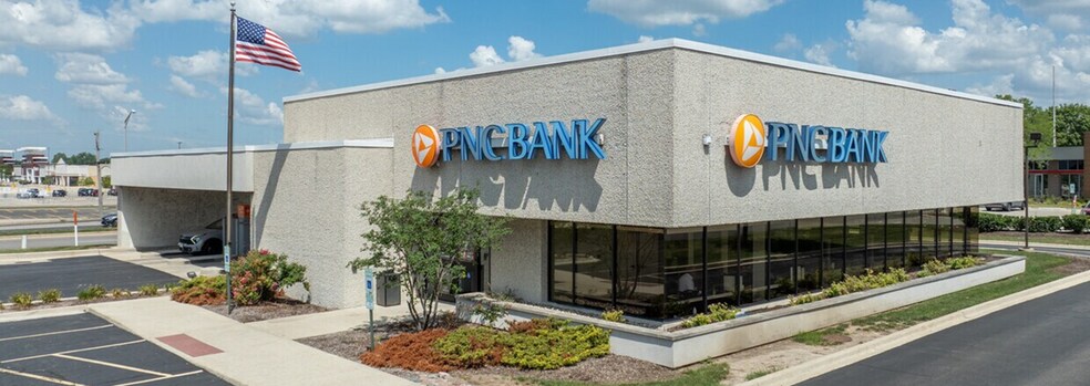 More Photos Of 7351 Lemont Rd, Downers Grove Bank For Sale