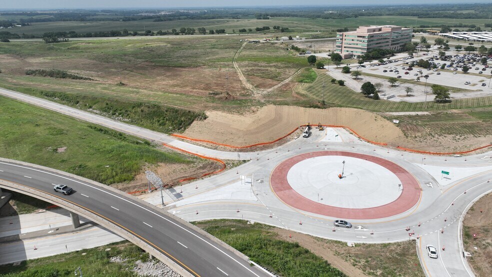 More Photos Of I-29 Hwy, Kansas City Land For Sale