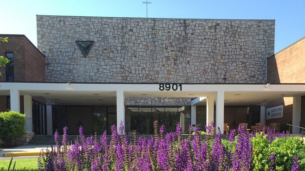 More Photos Of 8901 New Hampshire Ave, Silver Spring Religious Facility For Sale