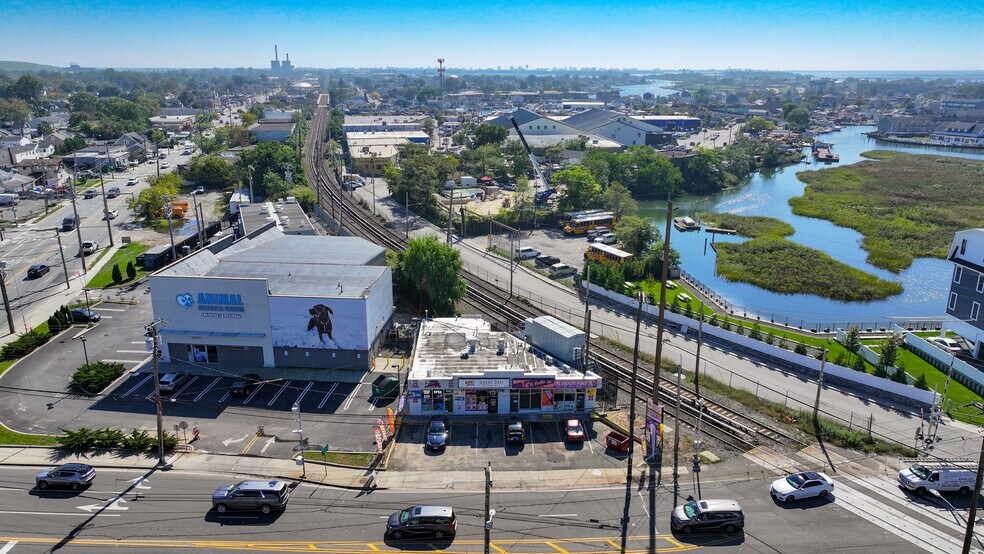 More Photos Of 571-575 Atlantic Ave, Oceanside Storefront For Sale