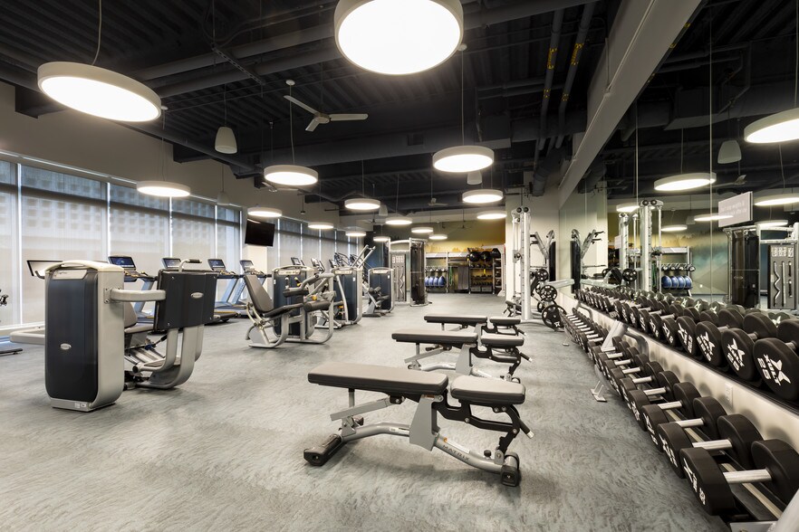 More Photos Of 3979 Freedom Cir, Santa Clara Office For Sale