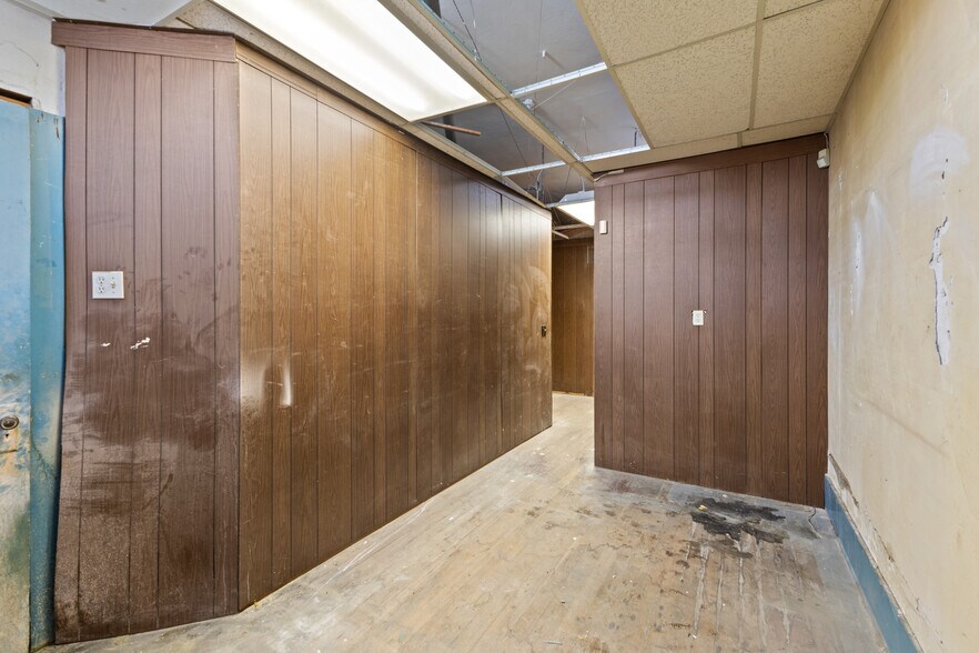 More Photos Of 421 E Santa Clara St, San Jose Storefront Retail Office For Sale