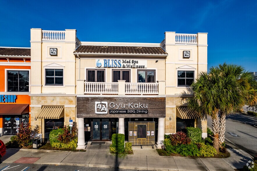 More Photos Of 7858 Turkey Lake Rd, Orlando Storefront Retail Office For Lease