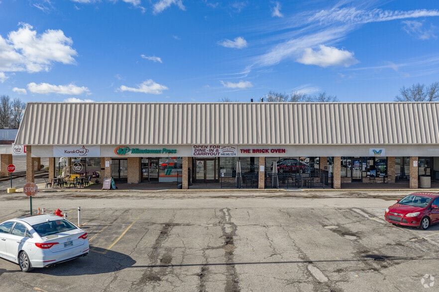 More Photos Of 13365 Smith Rd, Middleburg Heights Unknown For Lease