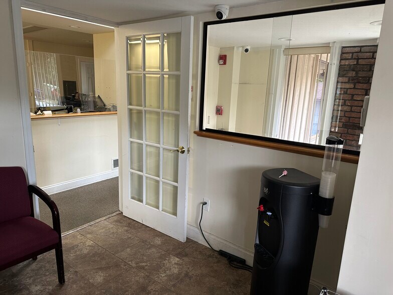 More Photos Of 640 Belle Terre Rd, Port Jefferson Medical For Lease