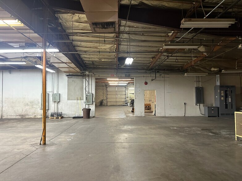 More Photos Of 9200 Lower Azusa Rd, Rosemead Warehouse For Sale
