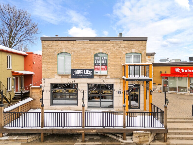 Primary Photo Of 150 Boul Des Bois-Francs S, Victoriaville Freestanding For Lease