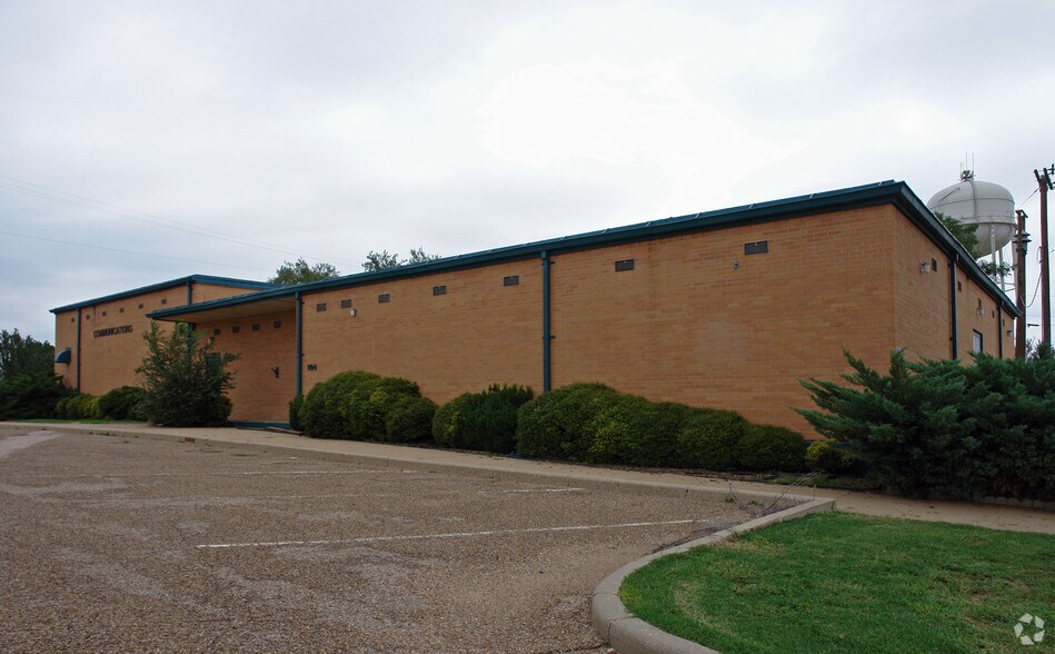 Primary Photo Of 9927 Reese Blvd, Lubbock Office For Lease