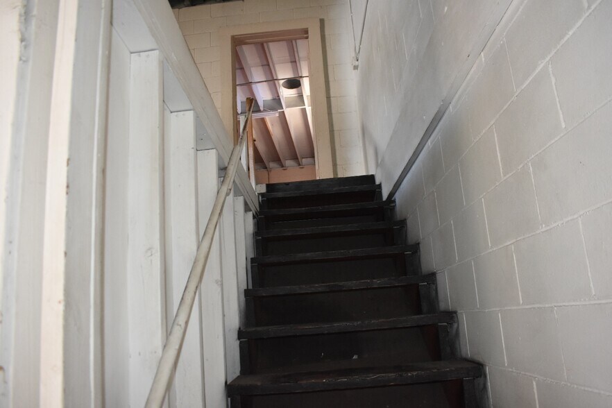 More Photos Of 1150 E Compton Blvd, Compton Auto Repair For Sale