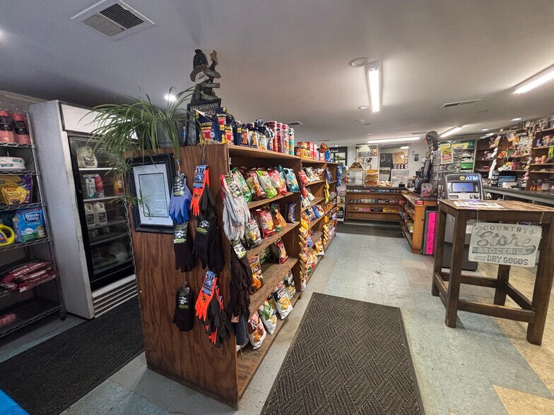 More Photos Of 3 Hamilton Rd, Pine Bush Convenience Store For Sale