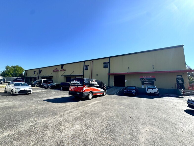 More Photos Of 3122 Shader Rd, Orlando Warehouse For Lease