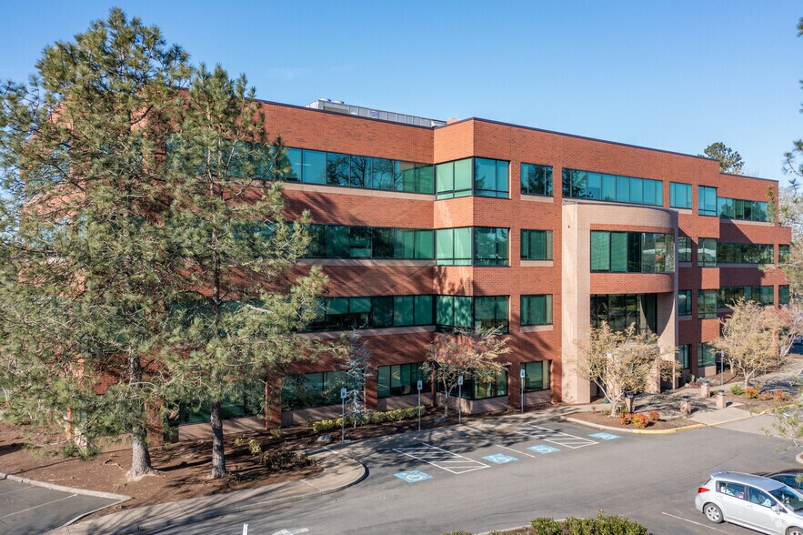 More Photos Of 8905 SW Nimbus Ave, Beaverton Unknown For Lease