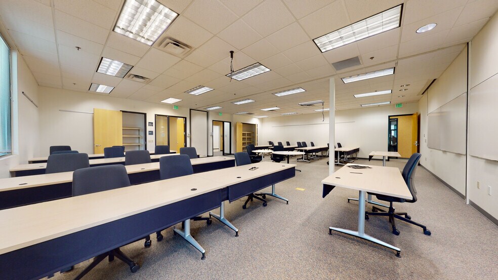 More Photos Of 2080 E 20th St, Chico Office For Lease