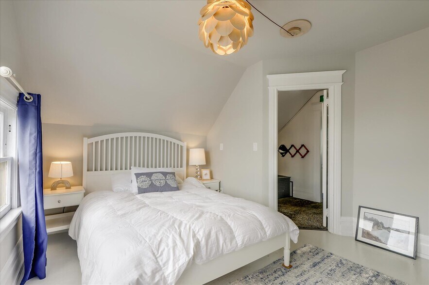 More Photos Of 1300 Church St, San Francisco Apartments For Sale