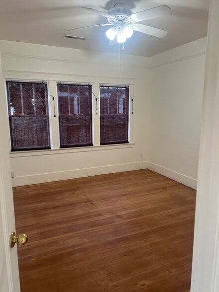 More Photos Of 838 W 19th St, Merced Office For Lease