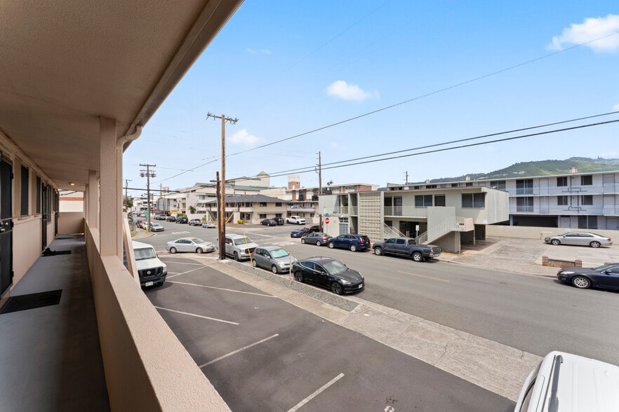 More Photos Of 2105 Algaroba St, Honolulu Apartments For Sale