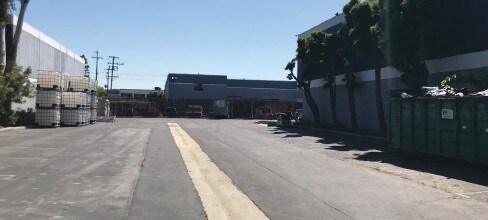 More Photos Of 18101 S Figueroa St, Gardena Warehouse For Lease
