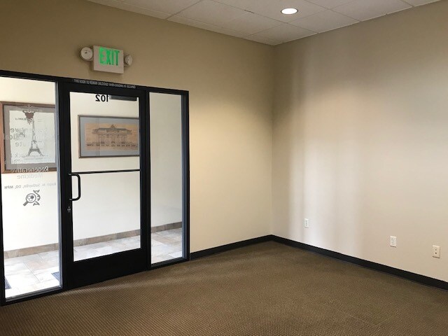 More Photos Of 2200 E Warm Springs Ave, Boise Medical For Lease