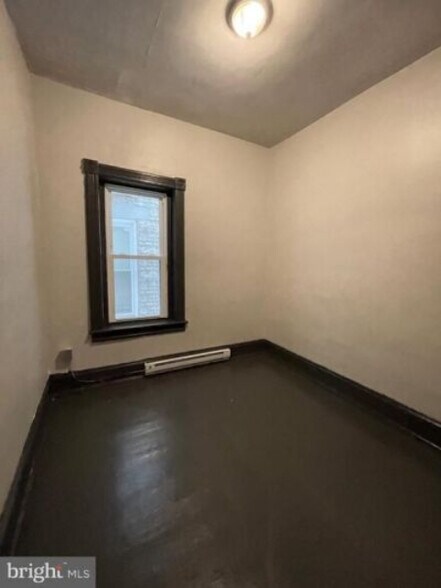 More Photos Of 228-230 Summit Ave, Hagerstown Apartments For Sale