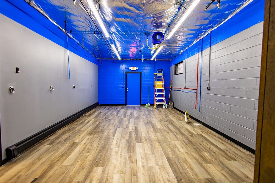 More Photos Of 99 N Main St, High Bridge Freestanding For Lease