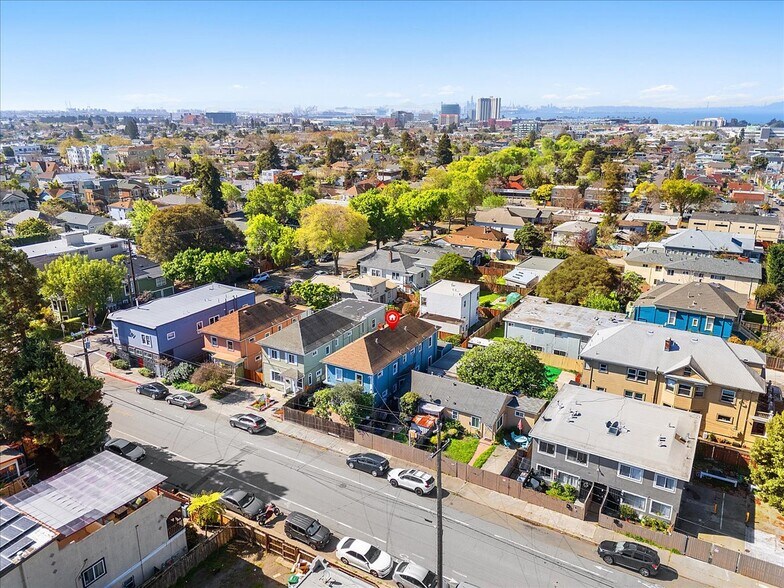 More Photos Of 3110 California St, Berkeley Multifamily For Sale