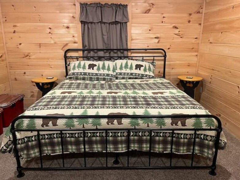 More Photos Of 20 McCarthy Rd, Brushton Apartments For Sale