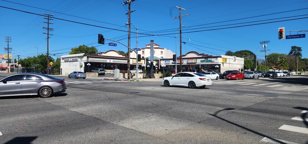 More Photos Of 8707 Lindley Ave, Northridge Storefront For Sale