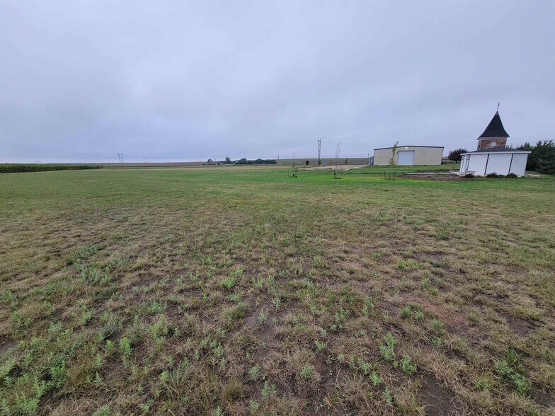 More Photos Of 38404 Road 719, McCook Office For Sale