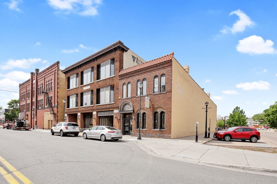 More Photos Of 11 N 7th Ave N, Saint Cloud Office For Sale