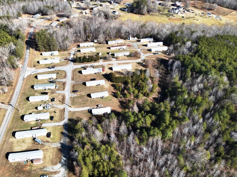 More Photos Of 1496 Hunters Ln, Blairs Manufactured Housing Mobile Home Park For Sale