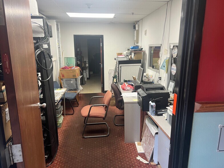 More Photos Of 107 W Coal Ave, Gallup Restaurant For Sale